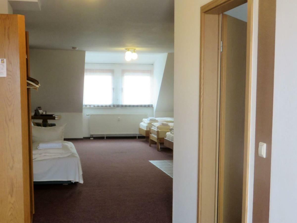 Hotel Conditorei Cafe Baier Schoemberg  Bagian luar foto