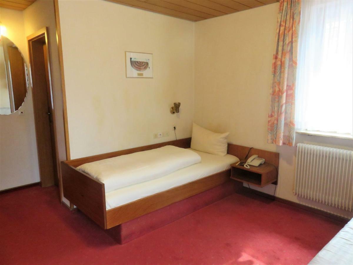 Hotel Conditorei Cafe Baier Schoemberg  Bagian luar foto