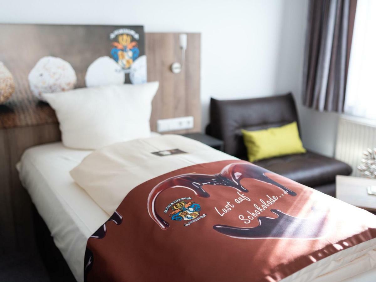 Hotel Conditorei Cafe Baier Schoemberg  Bagian luar foto