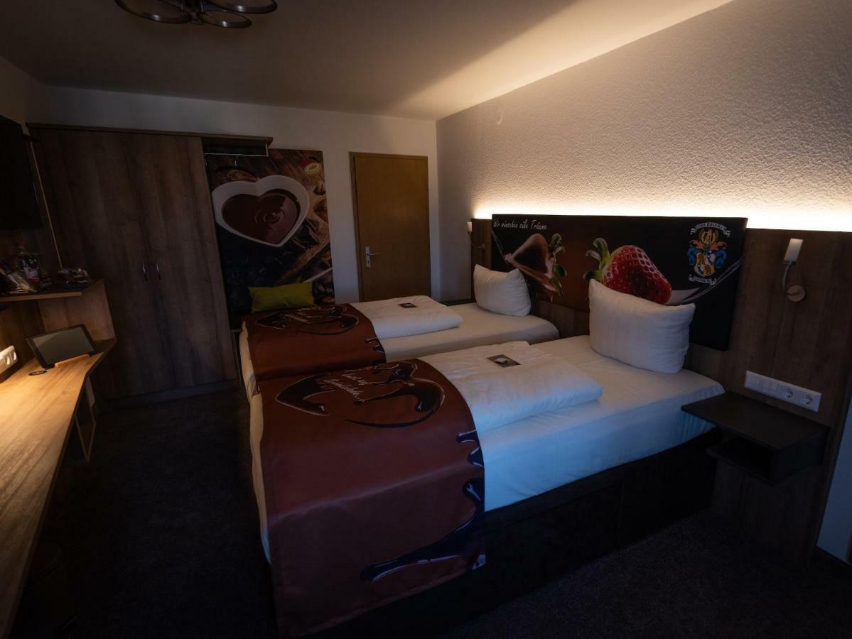 Hotel Conditorei Cafe Baier Schoemberg  Bagian luar foto